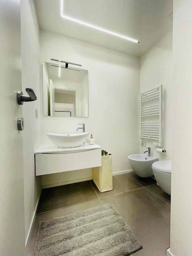 Led House Cadore - Bilocale Zona Milano Centro Екстериор снимка